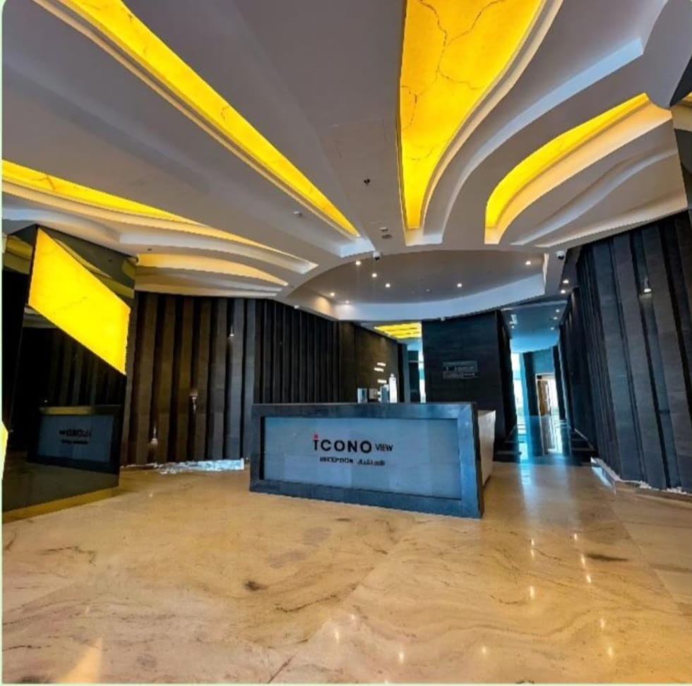 Reception of the Icono View office building in Doha